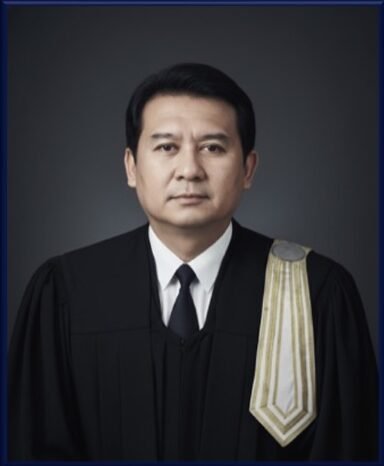 จิรภัทร วินารุ่งเรือง